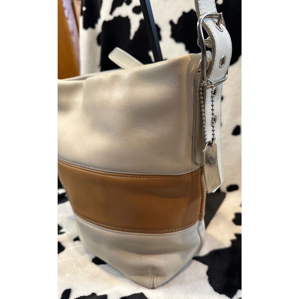 Coach Vintage 9173 Leather Bucket Bag Two Tone White Tan Shoulder Bag - Picture 4 of 11